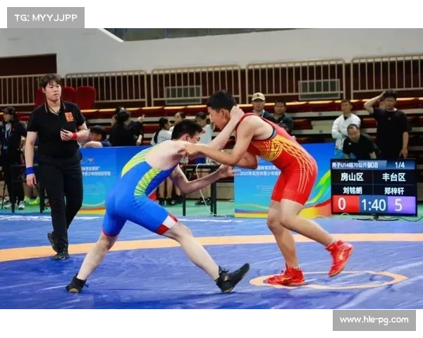 闫晓楠失利后训练调整：加强摔跤防御，目标再度挑战冠军