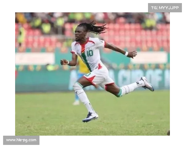 非洲杯征调导致桑德兰六主力缺席，黑马欧战征程遇挑战。